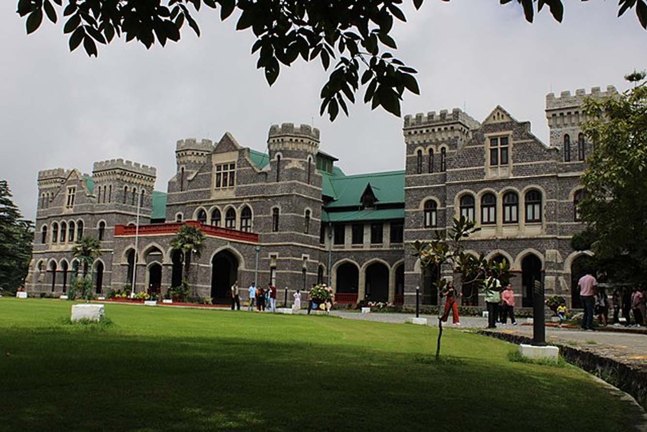 Breaking News : उत्तराखंड में ‘राजभवन’ नाम गया बदल ,अब जाना जायेगा इस नाम से। आखिर किस नाम से और क्यों ? Tap कर जाने